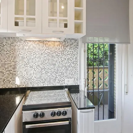 Bocage House Будинок відпочинку Льорет-де-Мар