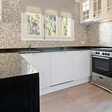 Bocage House بيت للعطل يوريت دي مار